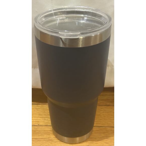 Yeti Navy Blue 30 oz Tumbler - Picture 3 of 7